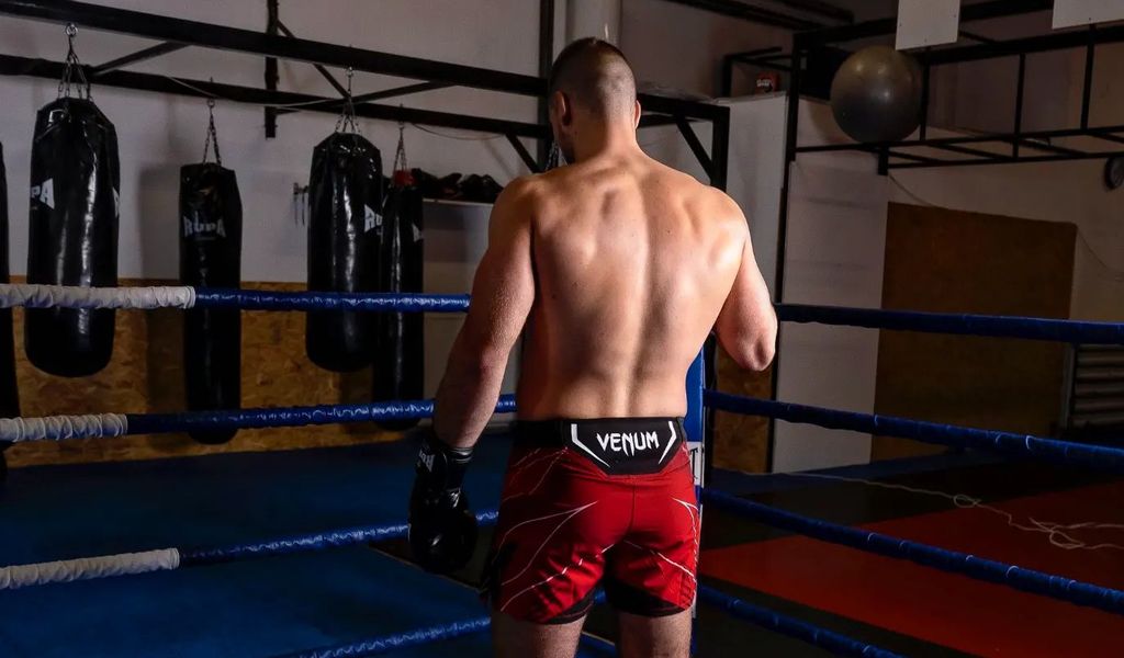 Trening MMA v ringu T'n'T Gym Ljubljana